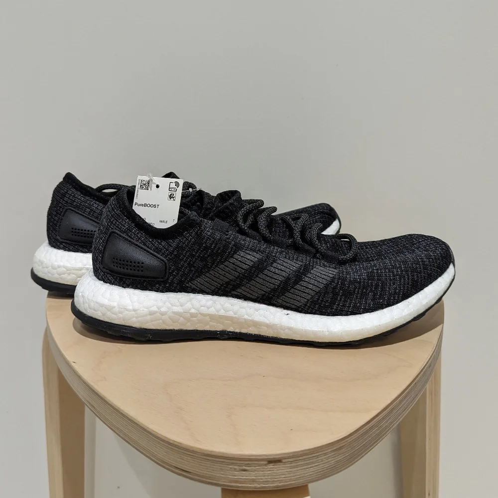 Adidas PureBOOST - Men's 7.5 or Wmn's 8.5 - Picture 6 of 9